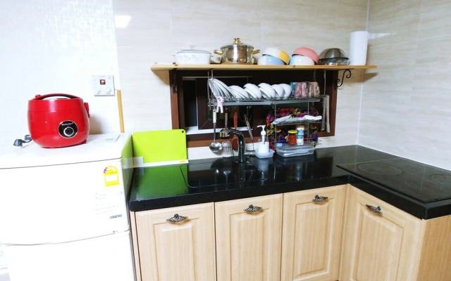 Geoje Sea Love Pension