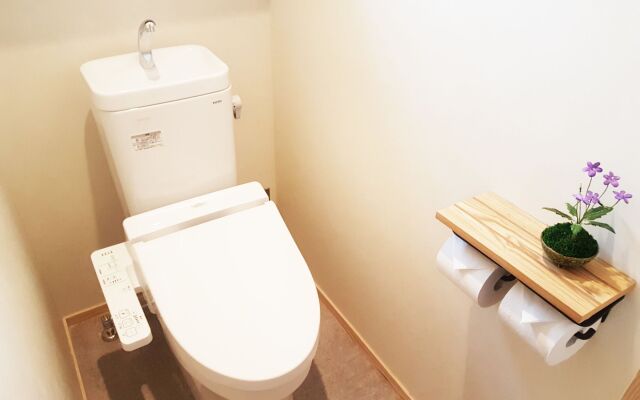 Poly Hostel 2 Namba