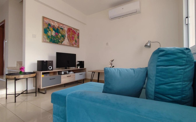 Lovely holiday home,Kapparis,2 swimming pools,Wifi