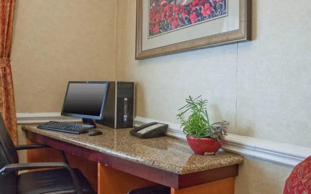 Fairfield Inn & Suites Beaumont