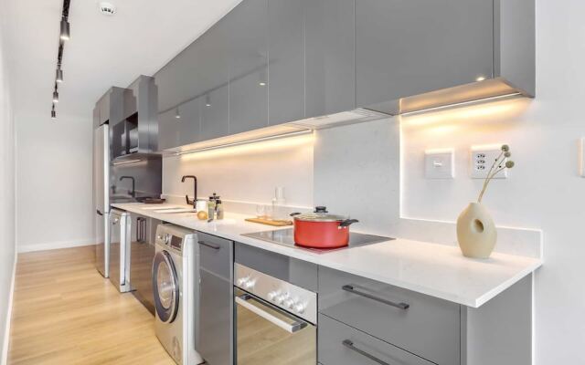 Newlands Peak Aparthotel