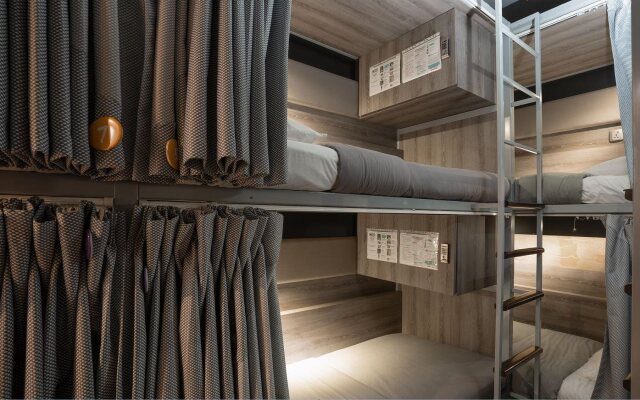 COO Boutique Hostel