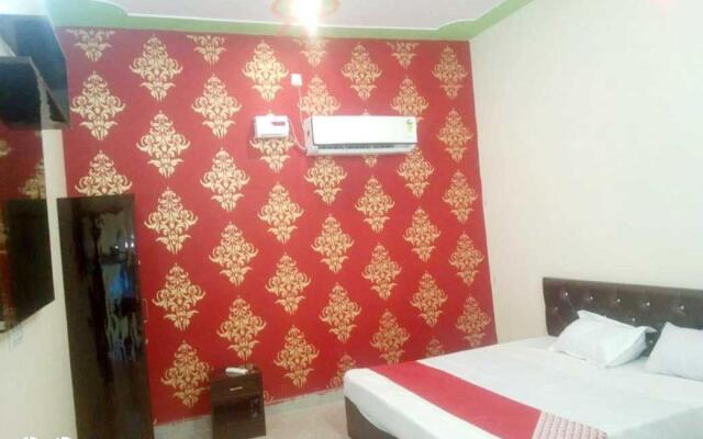 OYO 93312 Hotel The J p s