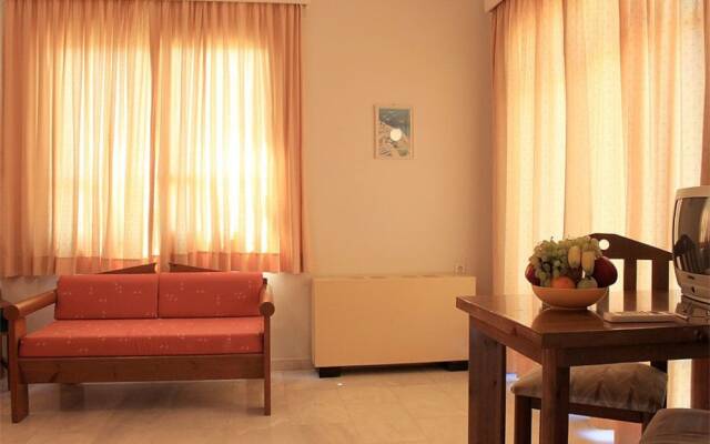 Calypso Hotel Apartments