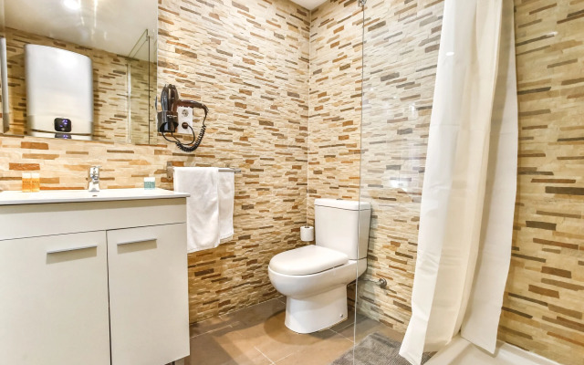 Laramond Barcelona Rooms