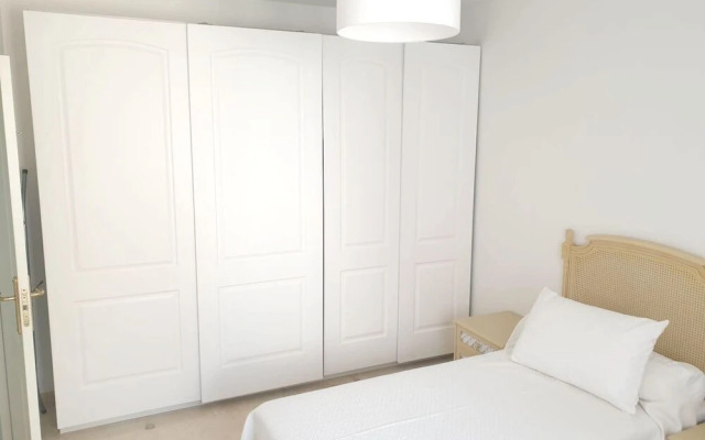 Apartment With 3 Bedrooms In Estepona With Wonderful Sea View Furnished Balcony And Wifi