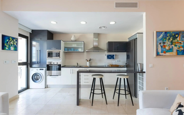 Hoyo 19 Luxury Apartment