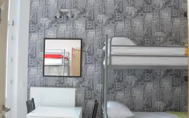 Hostel Lwowska 11