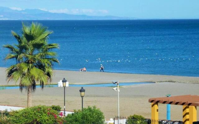 Apartamento 409 marina Real Puerto de la Duquesa playa
