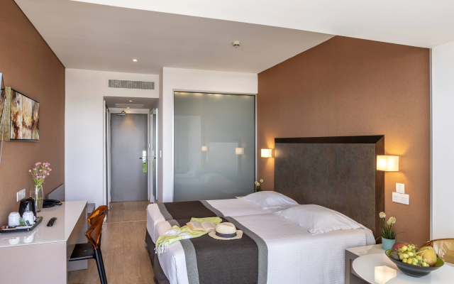 Faros Hotel Ayia Napa