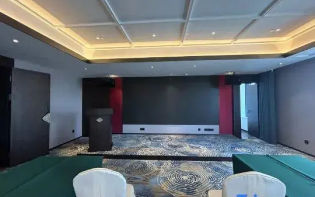TILL BRIGHT HOTEL (Changsha Meixi Backgammon Changqing Metro Station)
