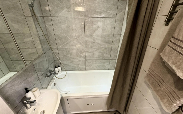 Апартаменты на улице Сергеева 19