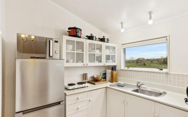 Charming 3 Bedroom Home In Tranquil Rural Karaka