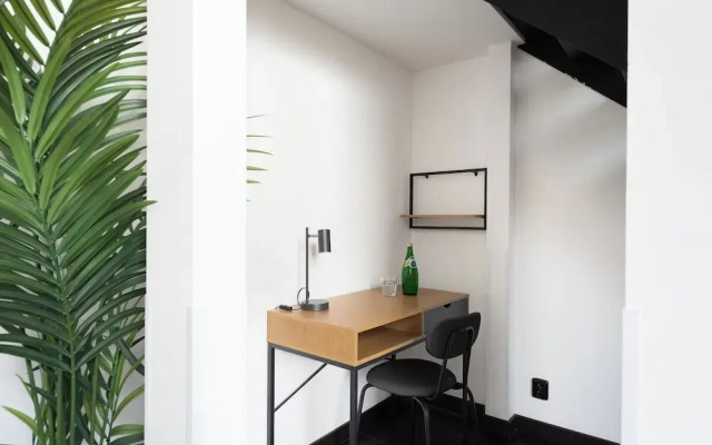 Stylish apartments near center