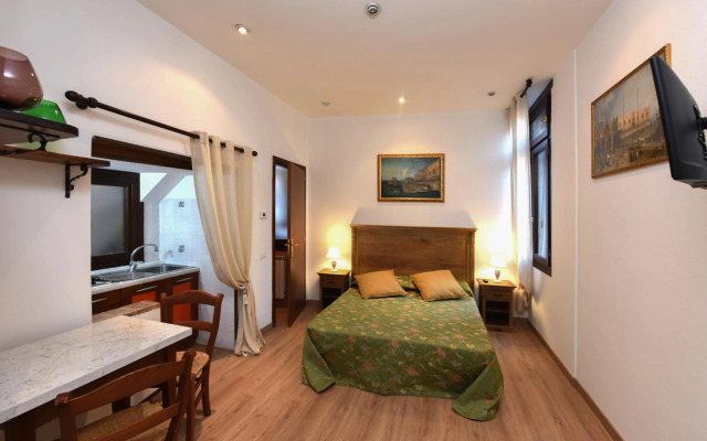 at 1 minute from San Marco square