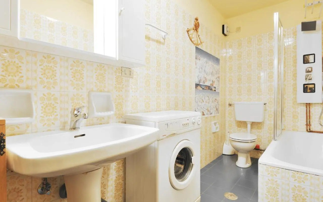 Locazione Turistica Enrosadira-6