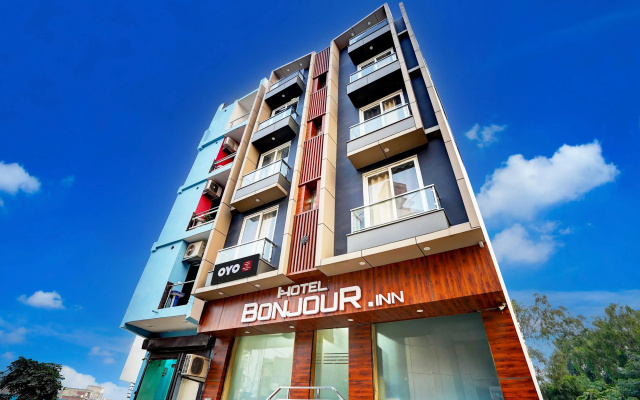 Hotel O Bonjour .Inn Near Crown Plaza