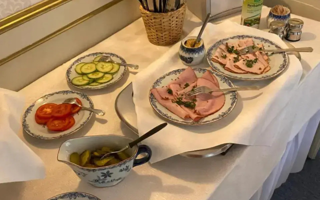 Trollnäs Hotell och Vandrarhem