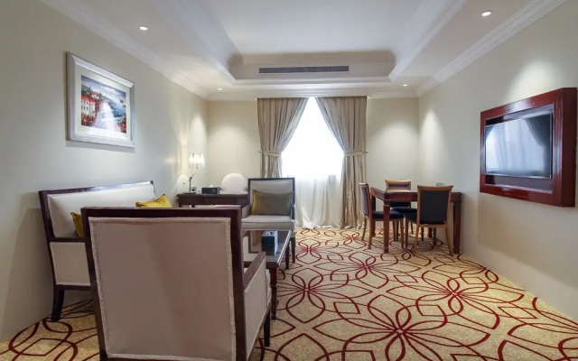 Lotaz Hotel