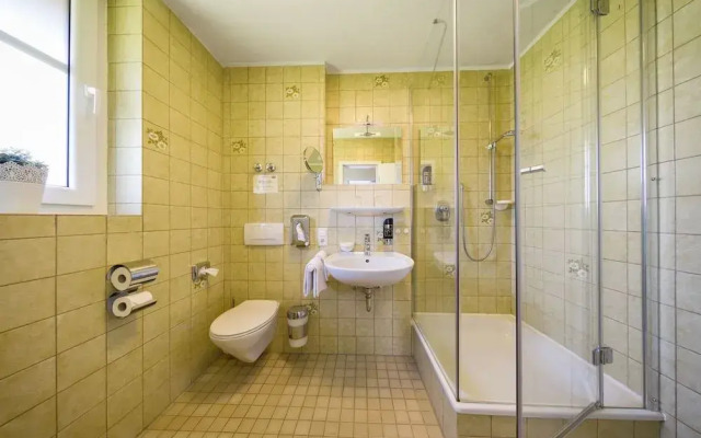 Hotel Schöneck Garni