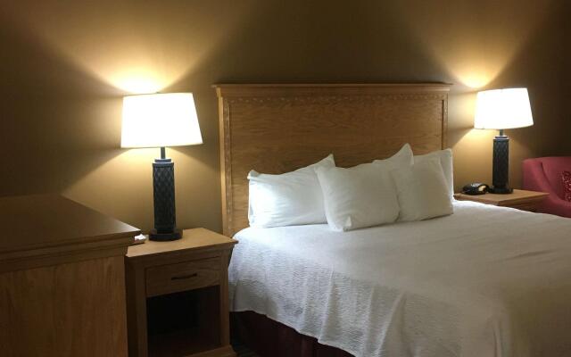 Best Western Plus Caldwell Inn & Suites