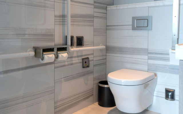 Crowne Plaza Dalian Xinghai by IHG