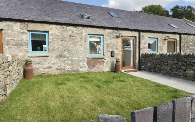 10 Llwyn Onn, Llanfairpwllgwyngyll