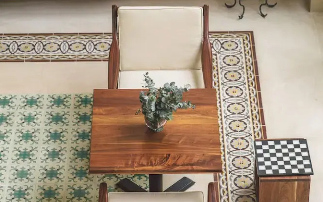 TreeHouse Boutique Hotel - Adults Only