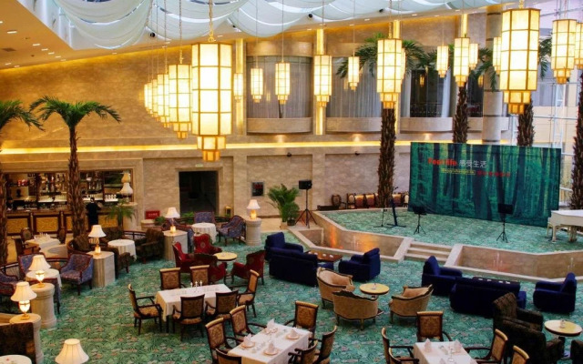 Gezhouba Hotel