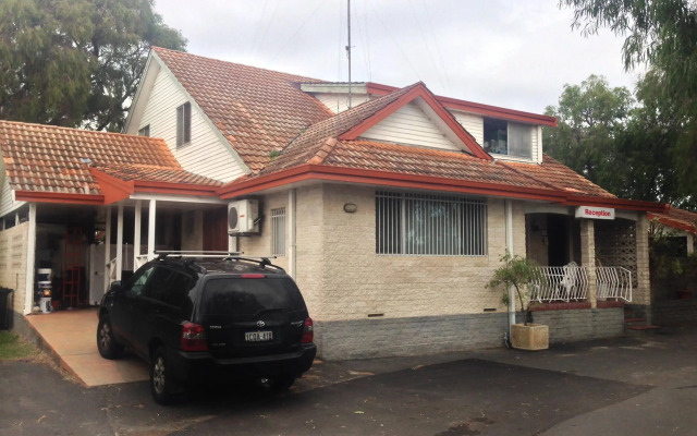 Restawile Motel