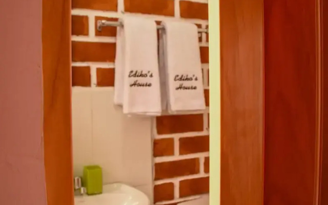 Edikos House Apartments