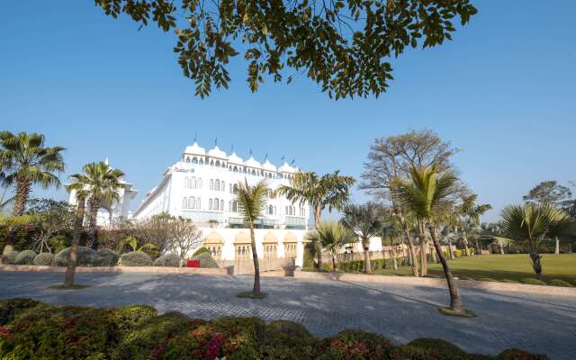 Radisson Blu Udaipur Palace Resort & Spa