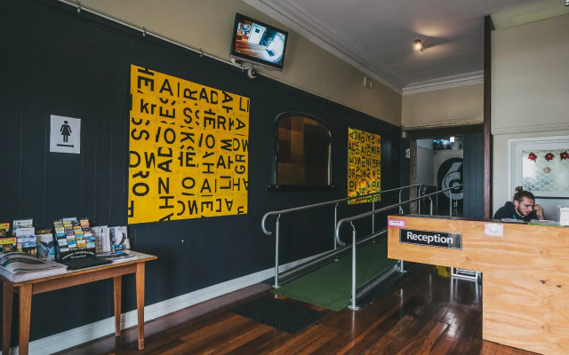 Six Degrees Boutique Hotel