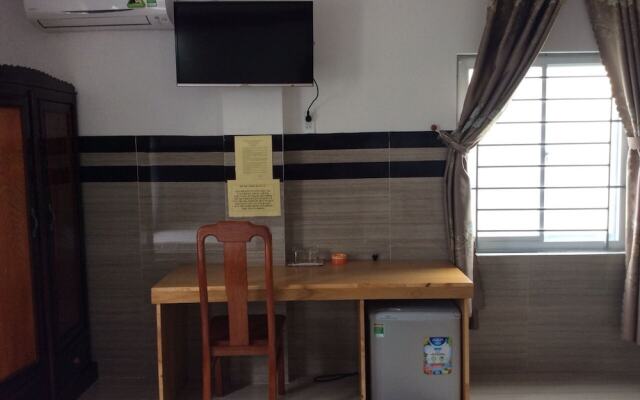 Ly Ly Hotel