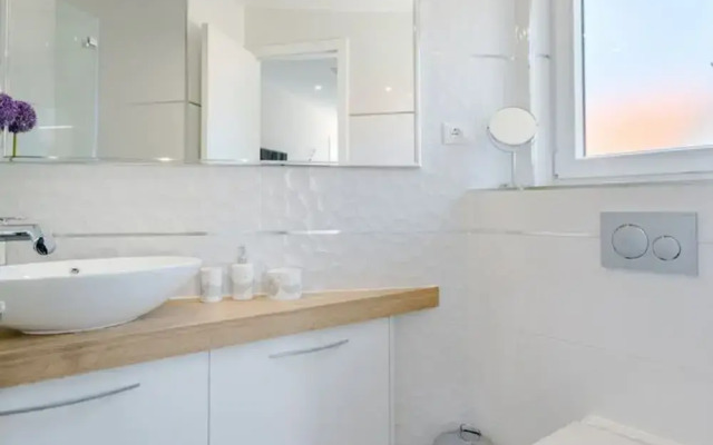 Villa Stone Pearl - Two Bedroom Holiday House With Pool