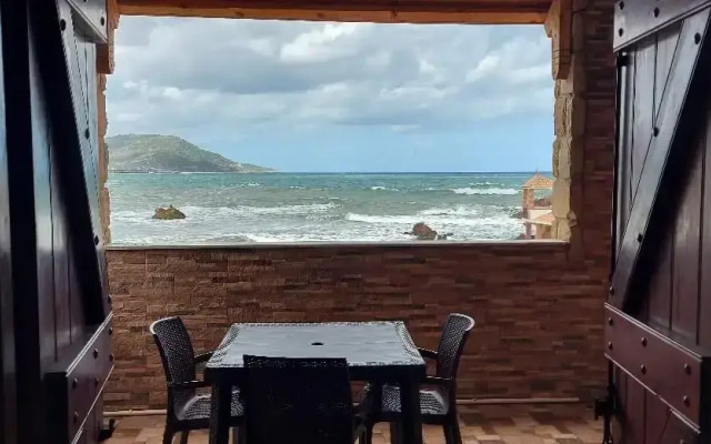 Le Petit Marin Homestay