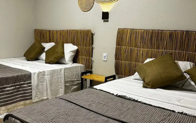 TRIBUS Experience Inn