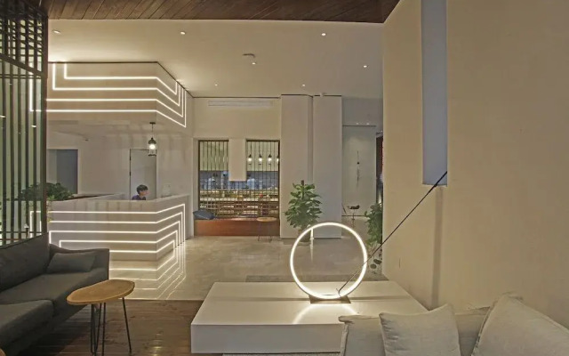 South Mountain Boutique Hotel