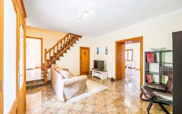 Pegaso in Campanet With 4 Bedrooms and 2 Bathrooms