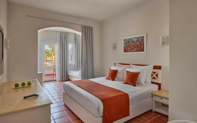 JAZ Neo Reef Marsa Hotel