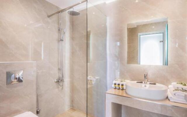 Alex Mare Suites