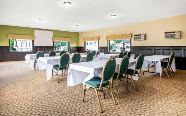 Days Inn Barre Montpelier