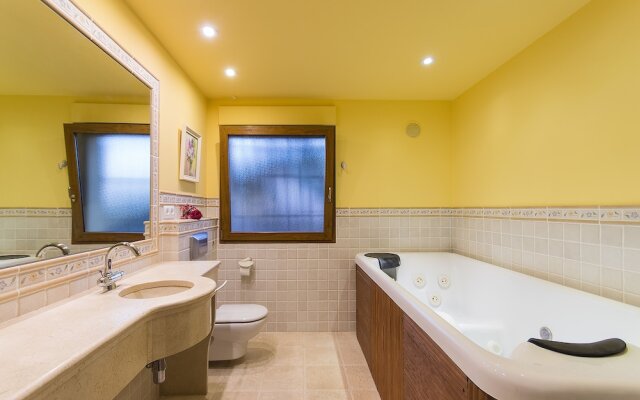 Villa Solhabitat La Sort
