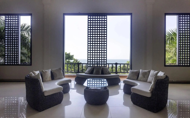 Lotus Muine Resort & Spa