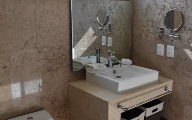 Quetzal Penthouse 2 rec