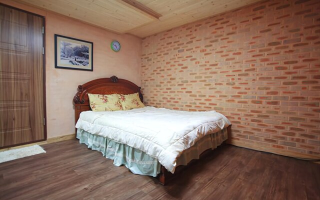 Yongin Tree's Story Pension