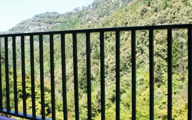 Dalhousie Hotel Paradise Hill View