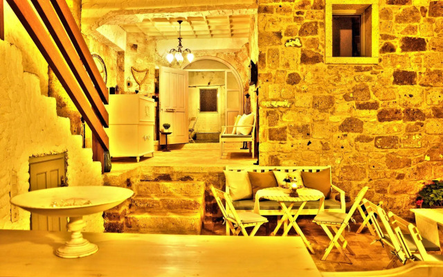 Aliko Hotel