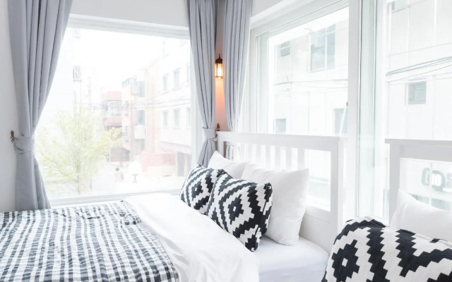 Mono House Hongdae 2