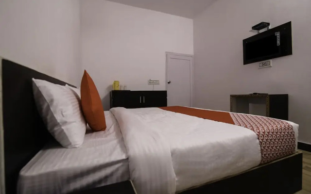 Sahdev Guest House By OYO Rooms